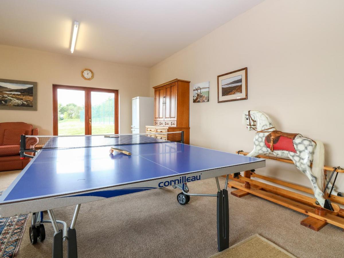 Courtyard Cottage Duns Экстерьер фото