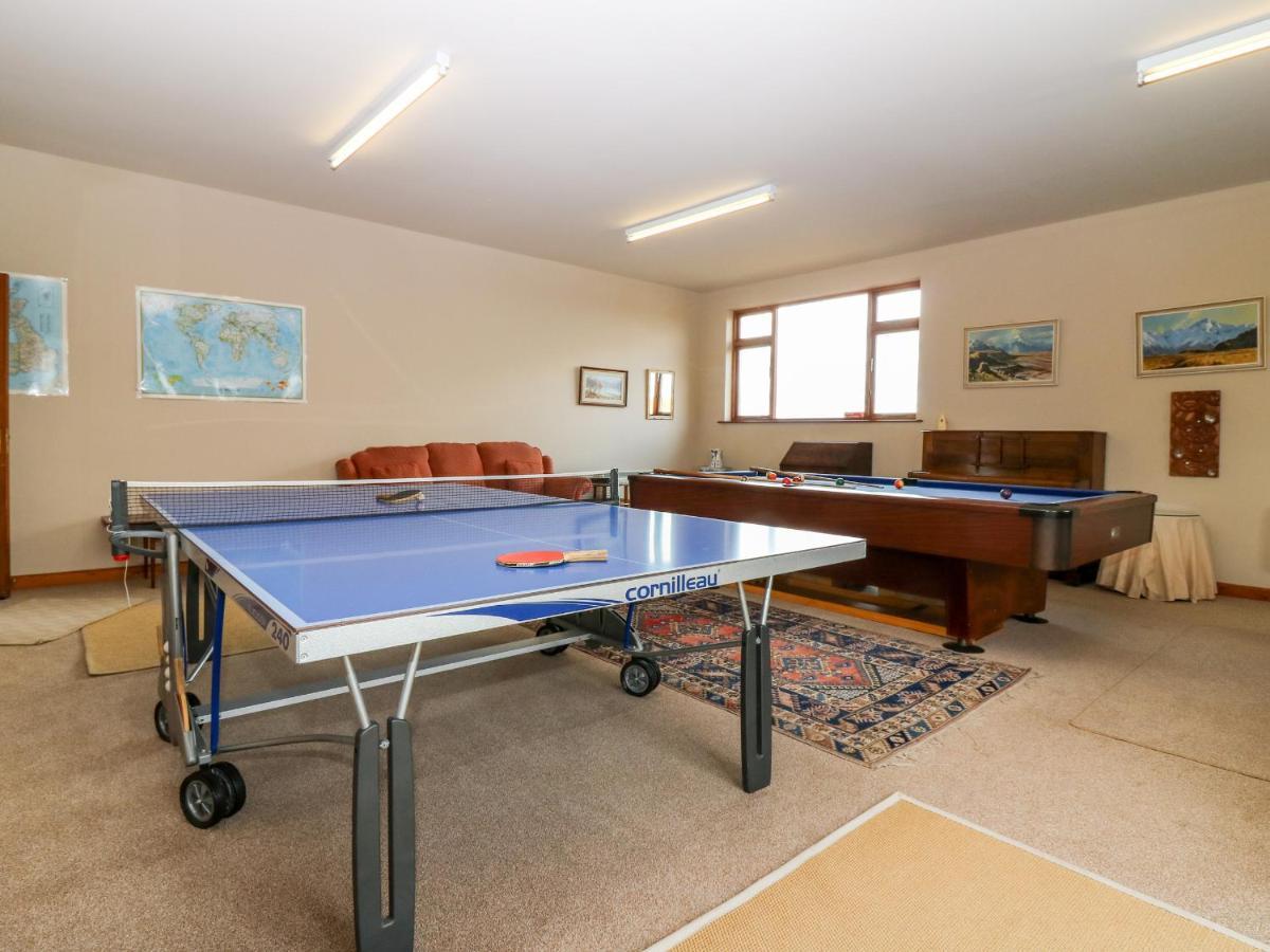 Courtyard Cottage Duns Экстерьер фото