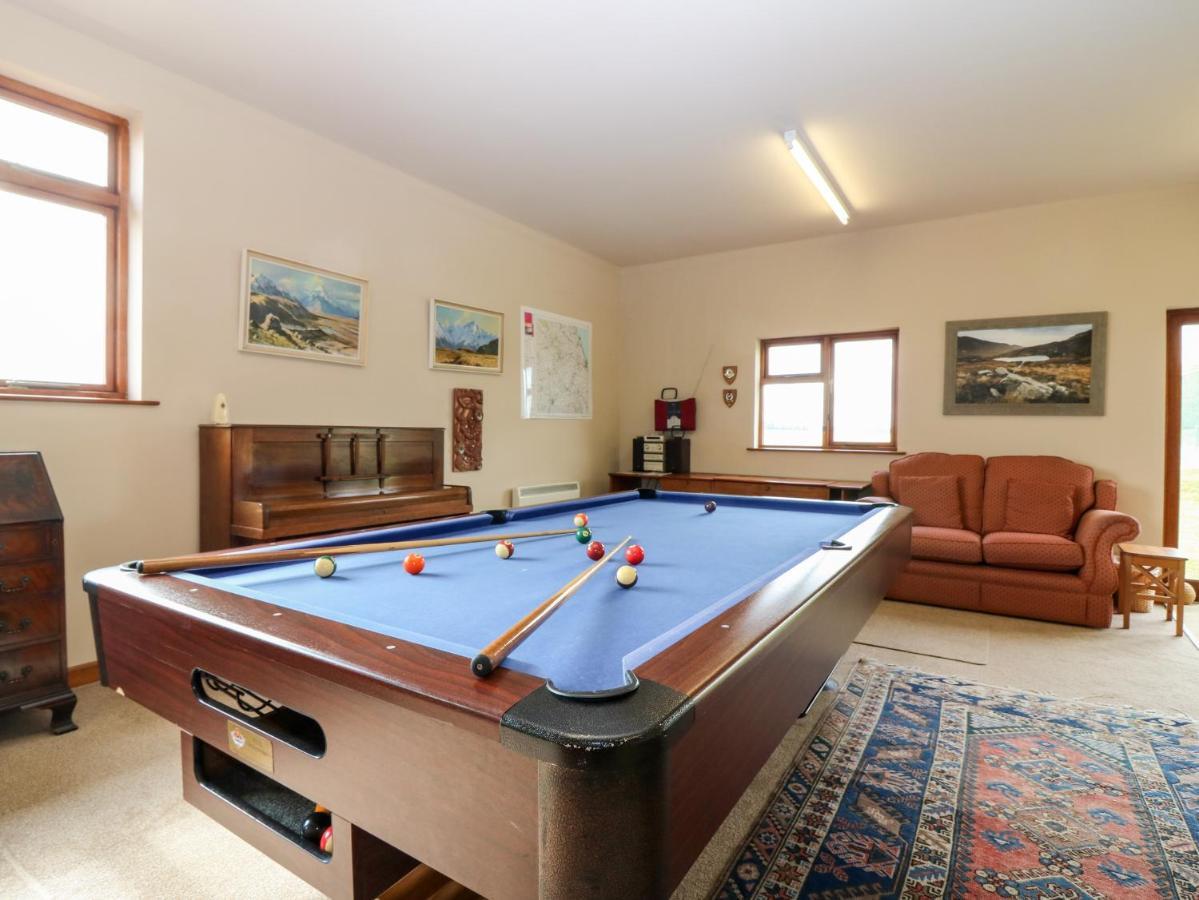 Courtyard Cottage Duns Экстерьер фото